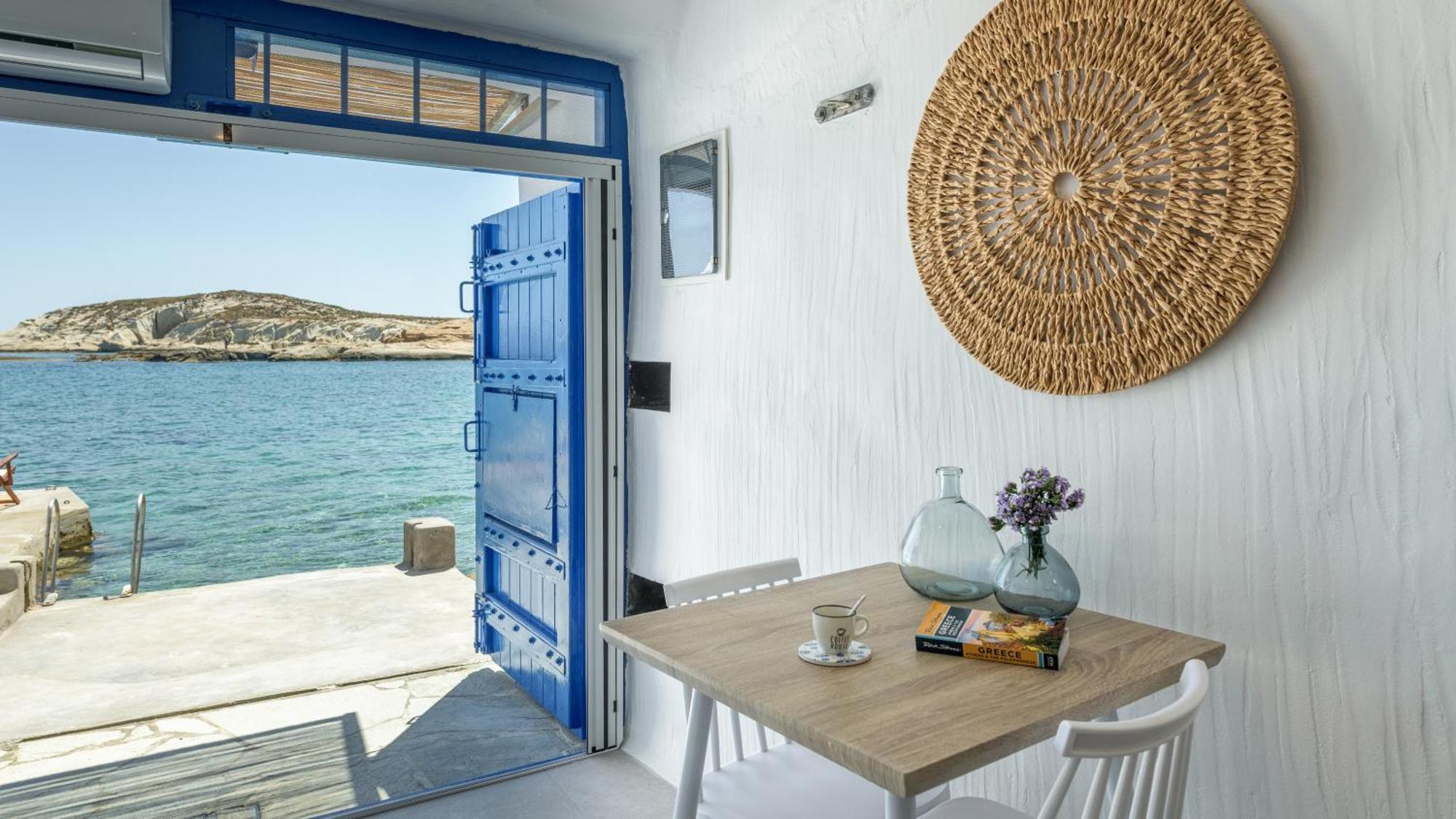 Hébergement de vacances Esperanza Boathouses Mandrakia